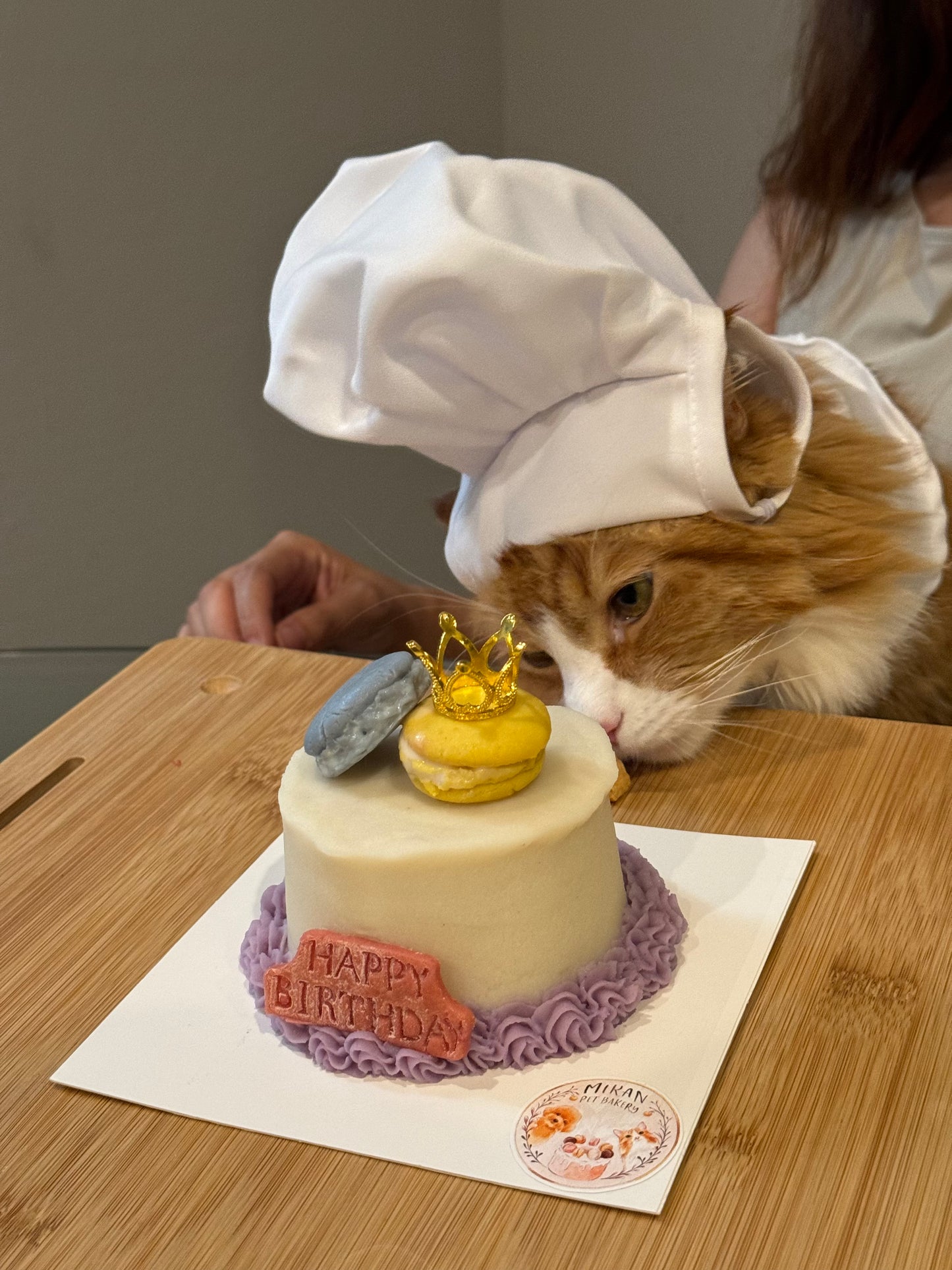 2" Custom Cake